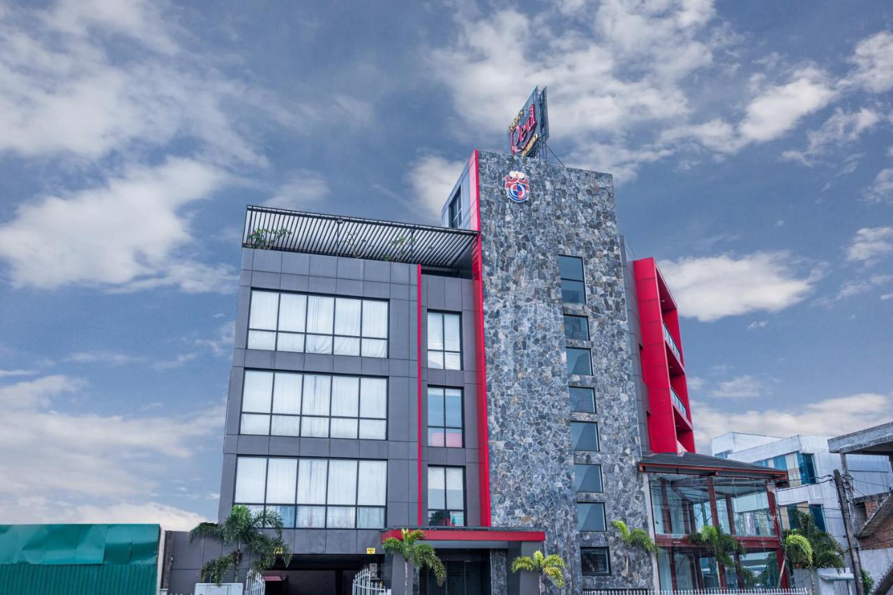 Earl'S Red Colombo Hotel Екстериор снимка